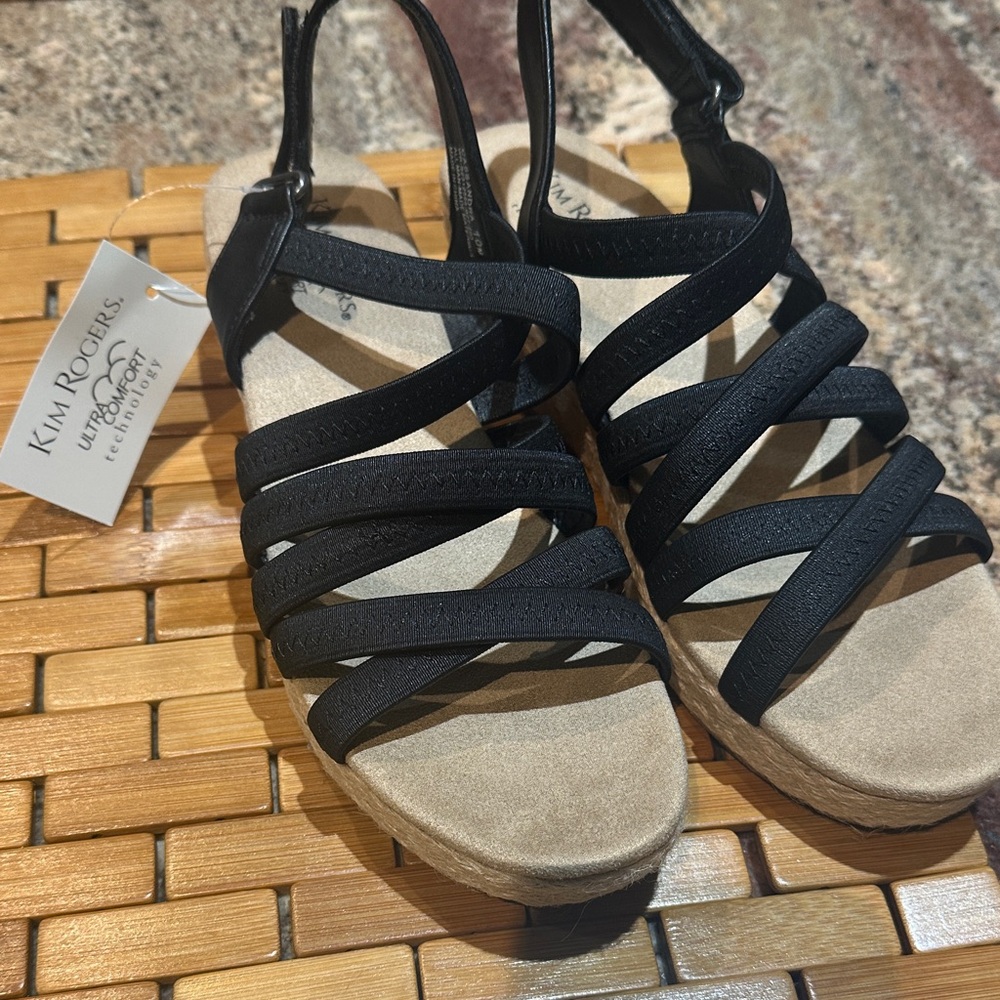 NWT Kim Rogers Black Strappy Sandals